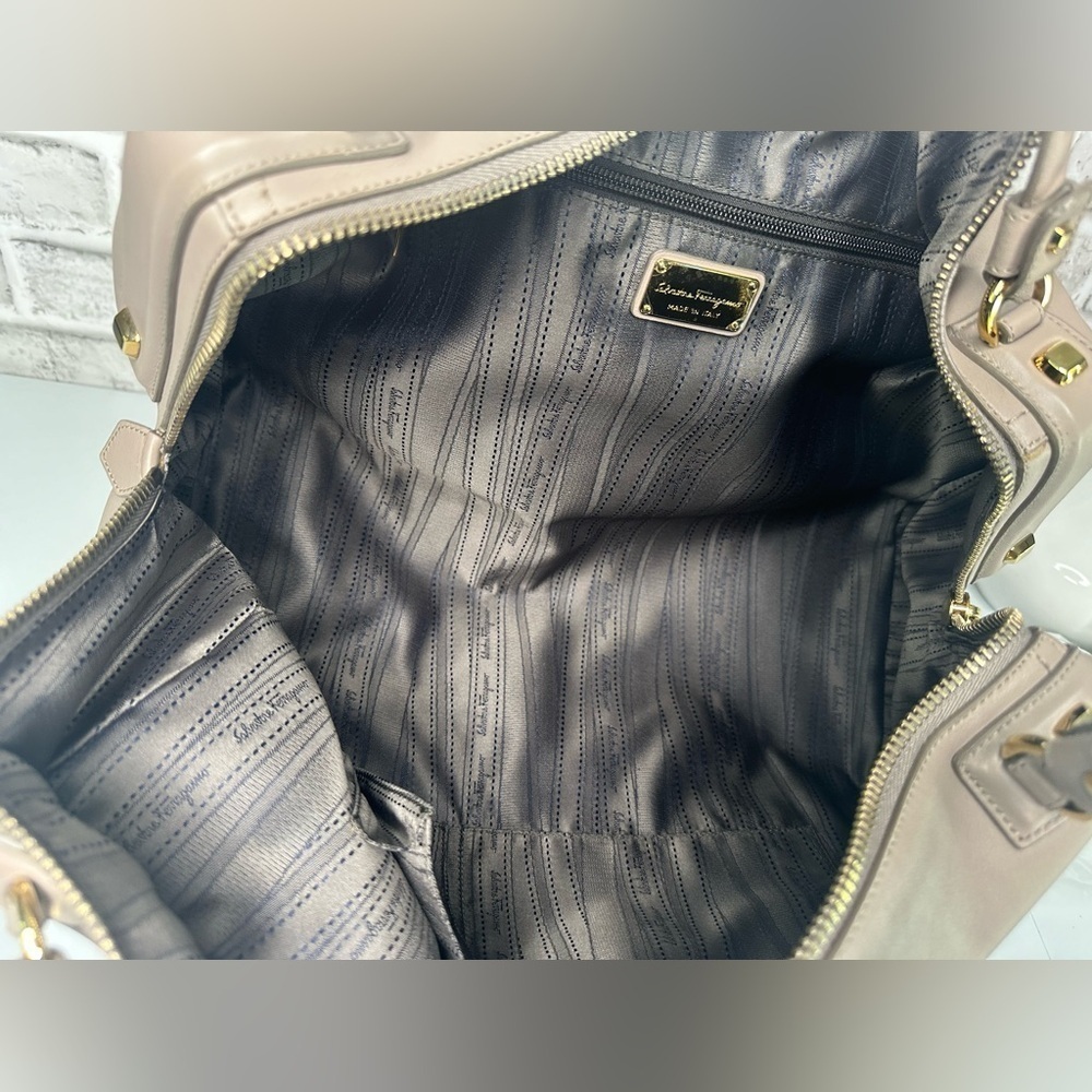 Salvatore Ferragamo Leather Bag double top handle Zipper Closure EUC - Picture 12 of 14